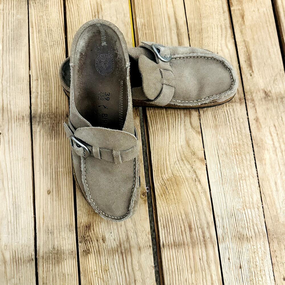 Birkenstock Buckley Beige Suede Comfort Clogs - EU Size 39‎